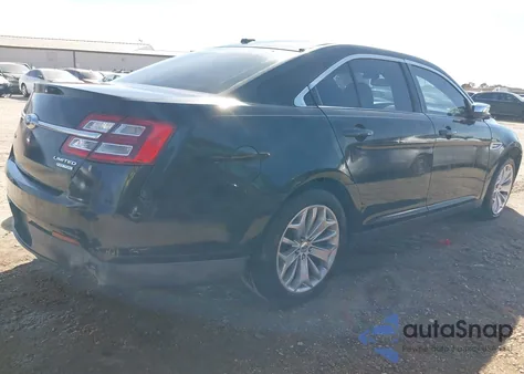 2015 Ford Taurus Limited z USA, uszkodzony, nr VIN 1FAHP2F83FG146664